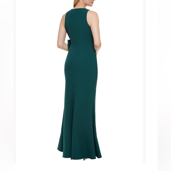 Eliza J green gorgeous prom gown. Size 10. Worn 1x to a Christmas brunch. - Picture 2 of 4